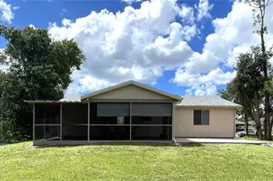 907 Red Bay Terrace NW, Port Charlotte, FL 33948 - Photo 2