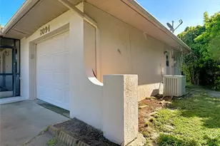 2094 Carpetgreen St, Port Charlotte, FL 33948 - Photo 10