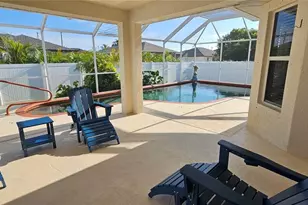 1923 SW 26th St, Cape Coral, FL 33914 - Photo 6