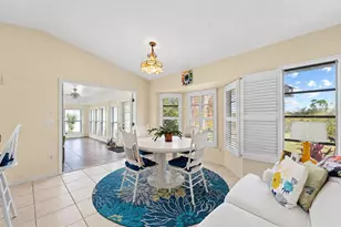 11 Pinehurst Rd, Rotonda West, FL 33947 - Photo 6