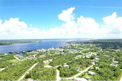 13275 Finkle Avenue, Port Charlotte, FL 33981 - Photo 10