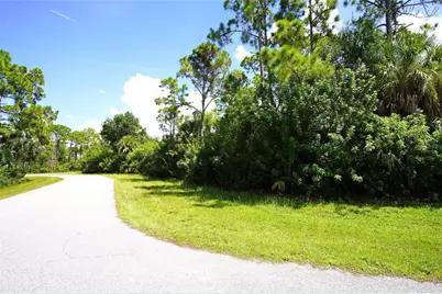 13275 Finkle Avenue, Port Charlotte, FL 33981 - Photo 4