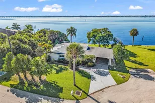 148 Northshore Terrace, Port Charlotte, FL 33980 - Photo 2