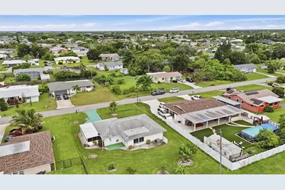 418 Cypress Avenue NW, Port Charlotte, FL 33952 - Photo 30