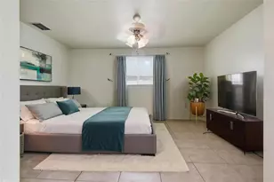 418 Cypress Ave NW, Port Charlotte, FL 33952 - Photo 18