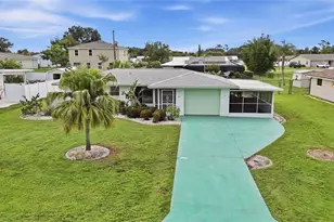 418 Cypress Ave NW, Port Charlotte, FL 33952 - Photo 2
