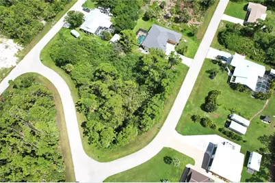 13265 Finkle Avenue, Port Charlotte, FL 33981 - Photo 6
