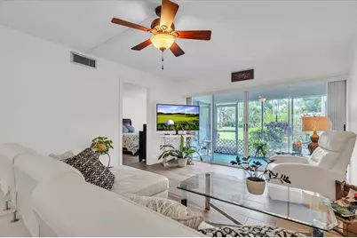 5209 Wedgewood Lane #17, Sarasota, FL 34235 - Photo 8