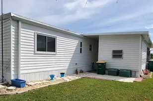 176 W Manatee Loop, Punta Gorda, FL 33950 - Photo 34