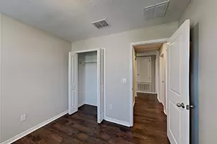 15322 Broad Brush Dr, Ruskin, FL 33573 - Photo 10