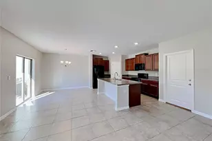 15322 Broad Brush Dr, Ruskin, FL 33573 - Photo 2