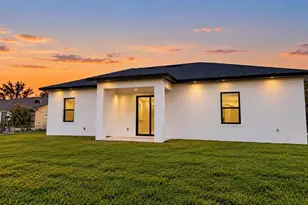 21500 Dollard Ave, Port Charlotte, FL 33954 - Photo 4