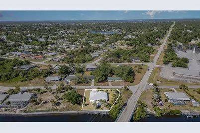 4010 Yucatan Circle, Port Charlotte, FL 33948 - Photo 36