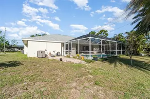 4010 Yucatan Cir, Port Charlotte, FL 33948 - Photo 32