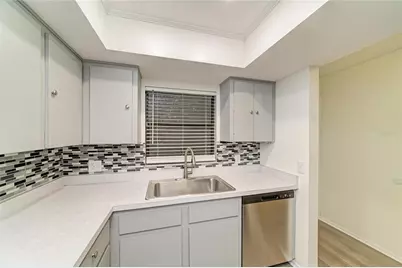 7237 Cloister Drive #207, Sarasota, FL 34231 - Photo 12