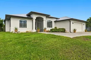 9150 Melody Cir, Port Charlotte, FL 33981 - Photo 2