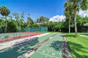 4863 Village Gardens Dr, Sarasota, FL 34234 - Photo 26