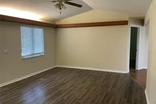 3381 Escobar Ln, North Port, FL 34286 - Photo 4