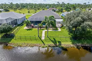 1098 Boundary Blvd, Rotonda West, FL 33947 - Photo 46