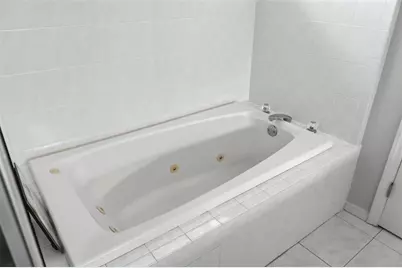 9910 Gulfstream Boulevard, Englewood, FL 34224 - Photo 30