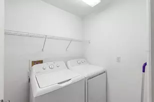 9910 Gulfstream Blvd, Englewood, FL 34224 - Photo 32