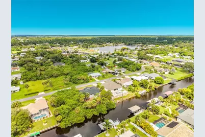 18632 Alphonse Circle, Port Charlotte, FL 33948 - Photo 44