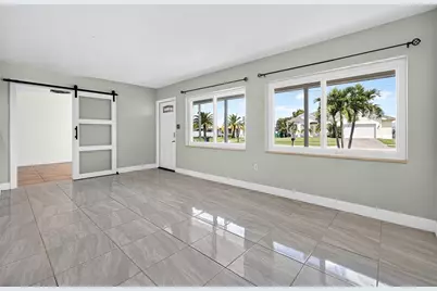 530 Lindley Terrace, Port Charlotte, FL 33952 - Photo 6