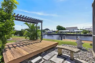530 Lindley Terrace, Port Charlotte, FL 33952 - Photo 32