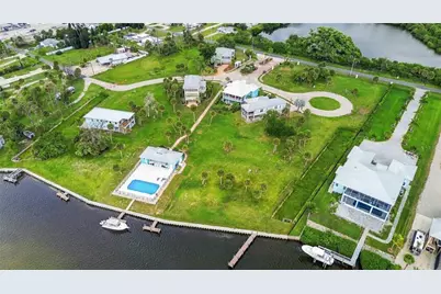 6790 Portside Lane, Englewood, FL 34223 - Photo 20