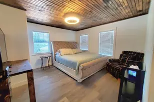 209 W Olympia Ave, Punta Gorda, FL 33950 - Photo 22