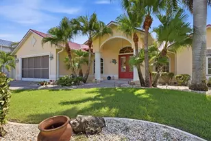 15532 Alsask Cir, Port Charlotte, FL 33981 - Photo 4