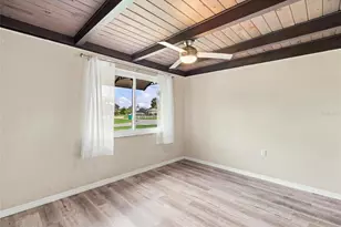 1305 Rocky Creek Ln, Englewood, FL 34224 - Photo 10