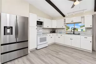 21293 Pemberton Ave, Port Charlotte, FL 33952 - Photo 20