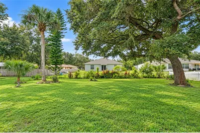 21293 Pemberton Avenue, Port Charlotte, FL 33952 - Photo 44
