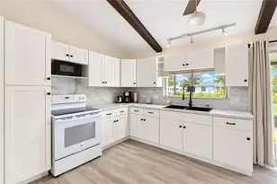 21293 Pemberton Ave, Port Charlotte, FL 33952 - Photo 18