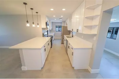 5812 Liverpool Drive, Tampa, FL 33615 - Photo 22