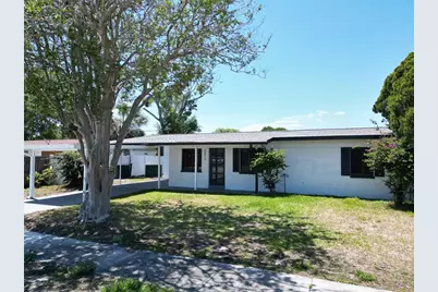 5812 Liverpool Drive, Tampa, FL 33615 - Photo 2
