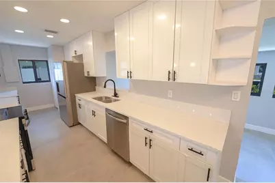 5812 Liverpool Drive, Tampa, FL 33615 - Photo 24