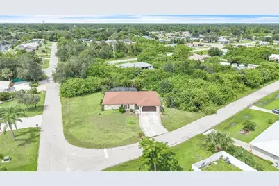 19358 Abhenry Circle, Port Charlotte, FL 33948 - Photo 2