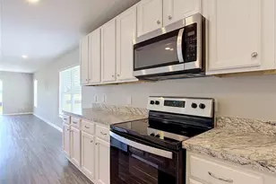306 Judy Ln, Auburndale, FL 33823 - Photo 8