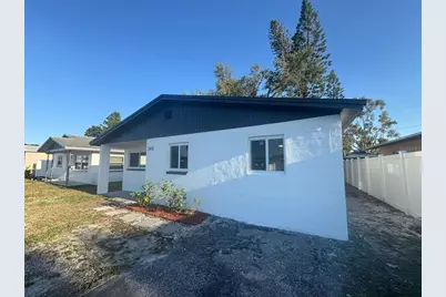 342 51st Avenue N, Saint Petersburg, FL 33703 - Photo 2