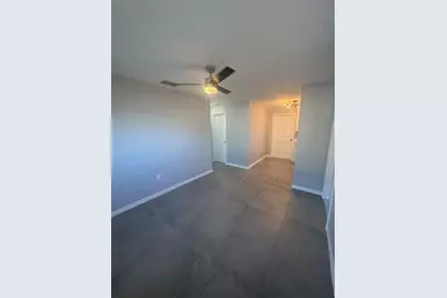 342 51st Avenue N, Saint Petersburg, FL 33703 - Photo 8