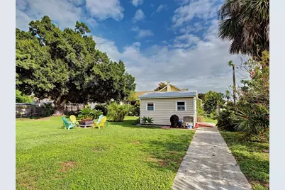 22542 Elmira Boulevard, Port Charlotte, FL 33980 - Photo 32