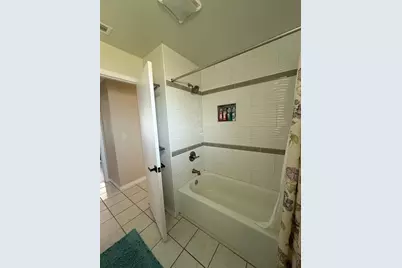 998 Bass Court, Venice, FL 34293 - Photo 4