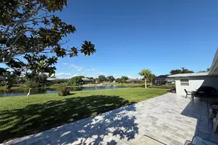 998 Bass Ct, Venice, FL 34293 - Photo 12