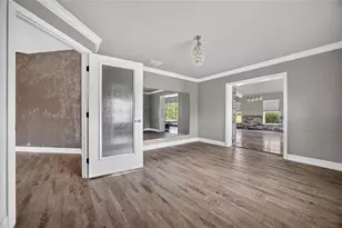 13443 SW Pembroke Cir N, Lake Suzy, FL 34269 - Photo 8