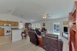 6261 Coliseum Blvd, Port Charlotte, FL 33981 - Photo 12