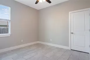 1175 E Hallmark Blvd, North Port, FL 34288 - Photo 26