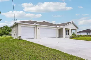 11262 Little Gull Rd, Weeki Wachee, FL 34614 - Photo 6