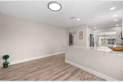 1345 SE 40th Terrace #2E, Cape Coral, FL 33904 - Photo 10